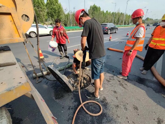 泰安管道潜水封堵气囊